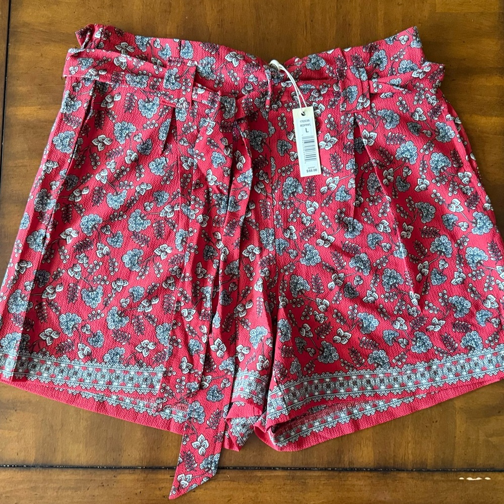Max Studios lightweight tie shorts